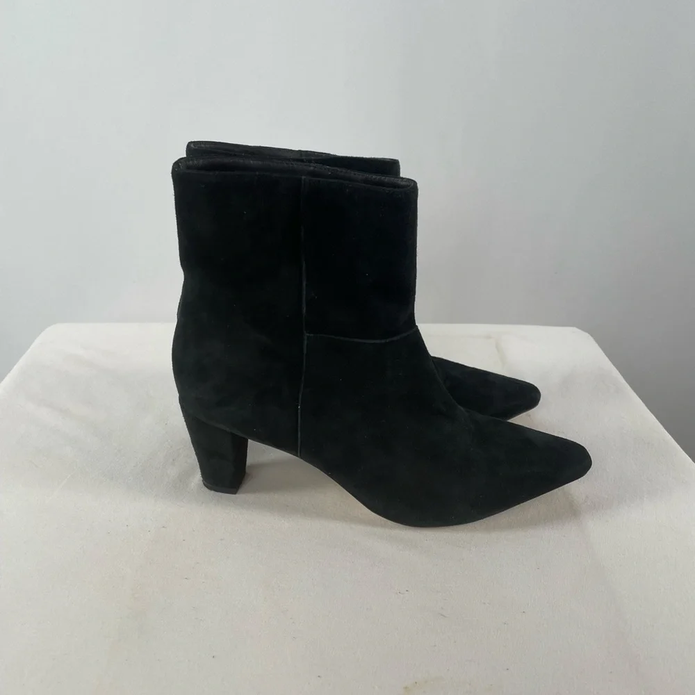Rachel Zoe Ginz Suede Ankle Bootie in‎ Black Size 7